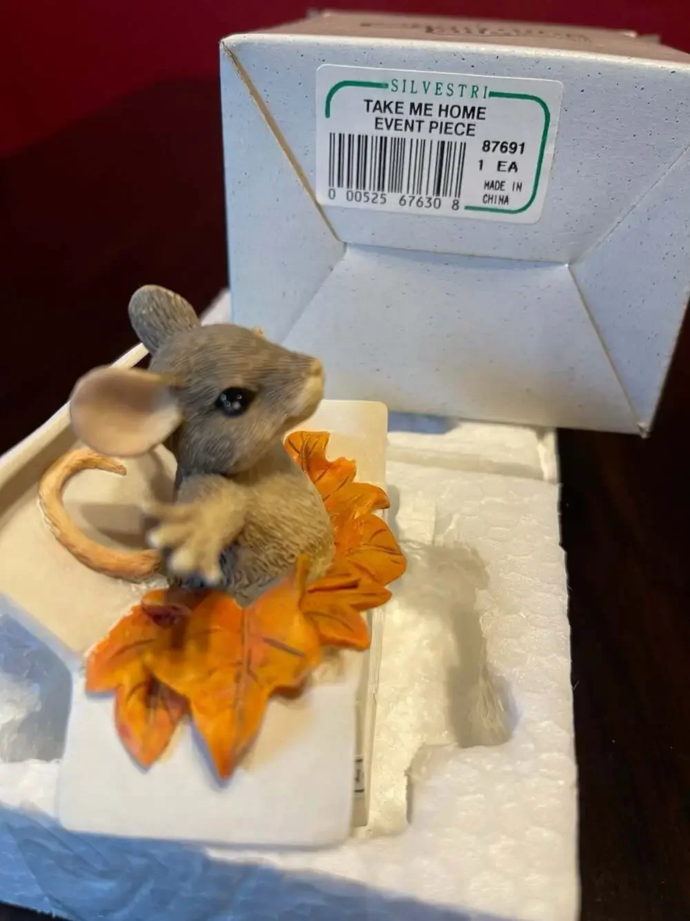 Charming Tails Take Me Home Mouse in Leaf Box Figurine by Dean Griff (1996)